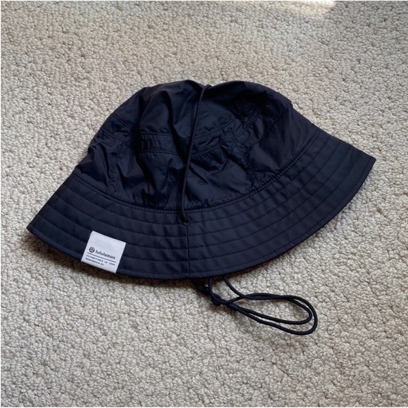 Lululemon Black Bucket Hat - Picture 1 of 10